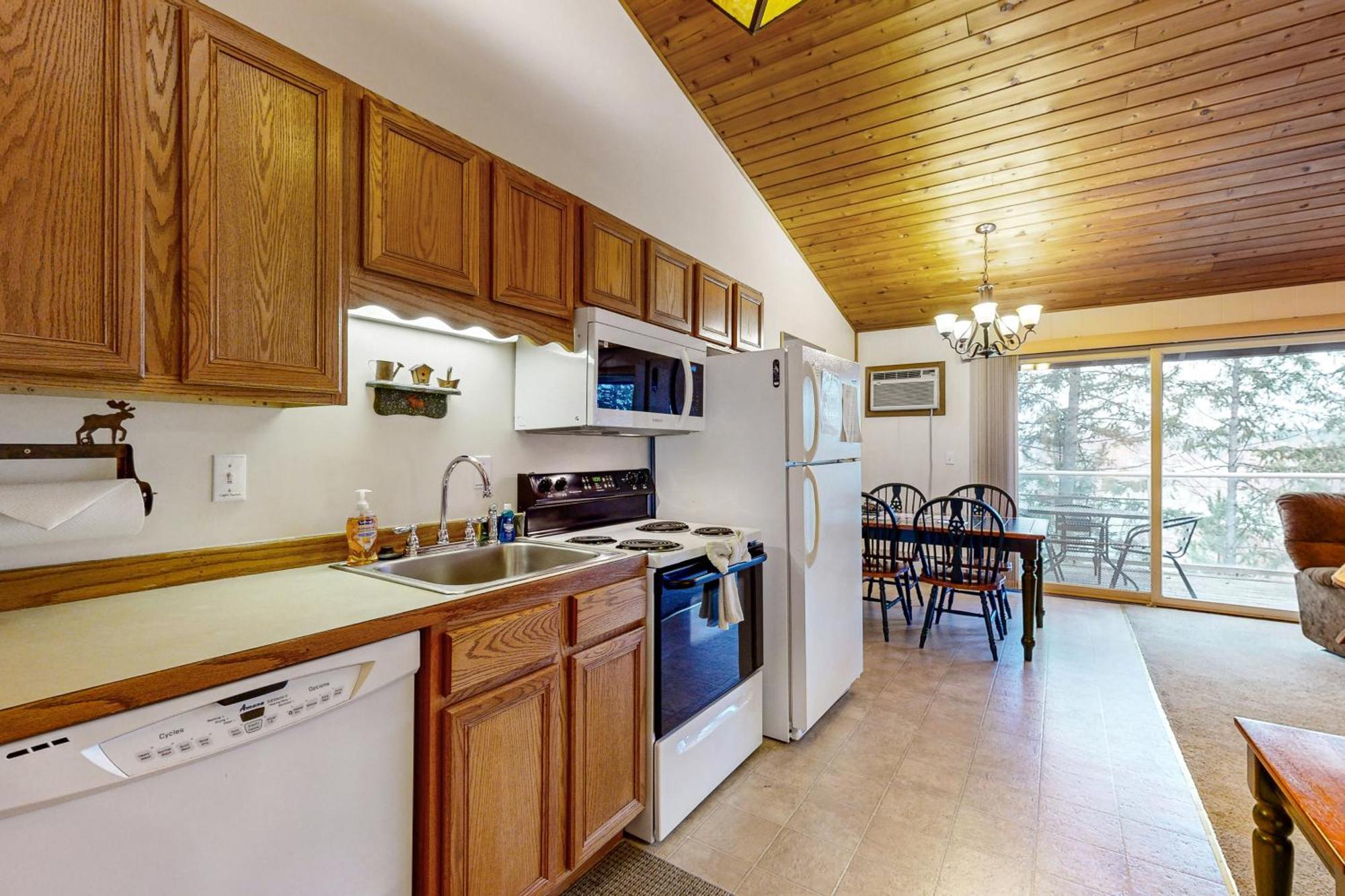Apartamento Bay Point Hillside 17A Up Whitefish Exterior foto